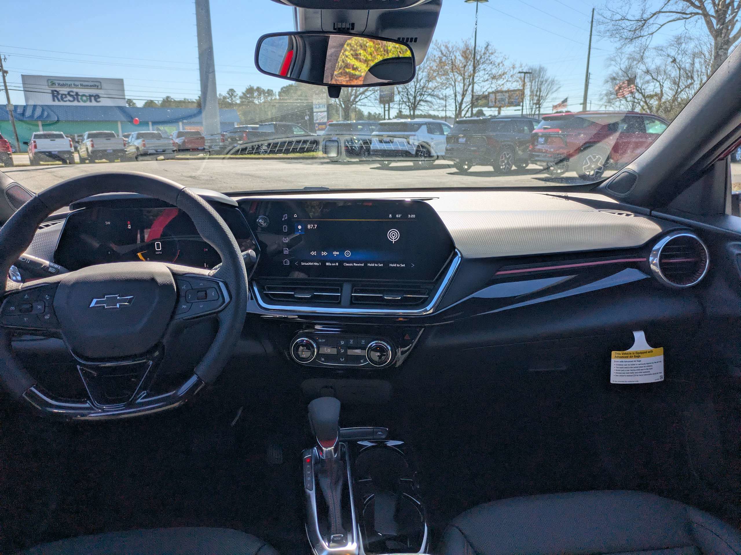 New 2026 Chevrolet Trax RS w/ Sunroof Package image 18