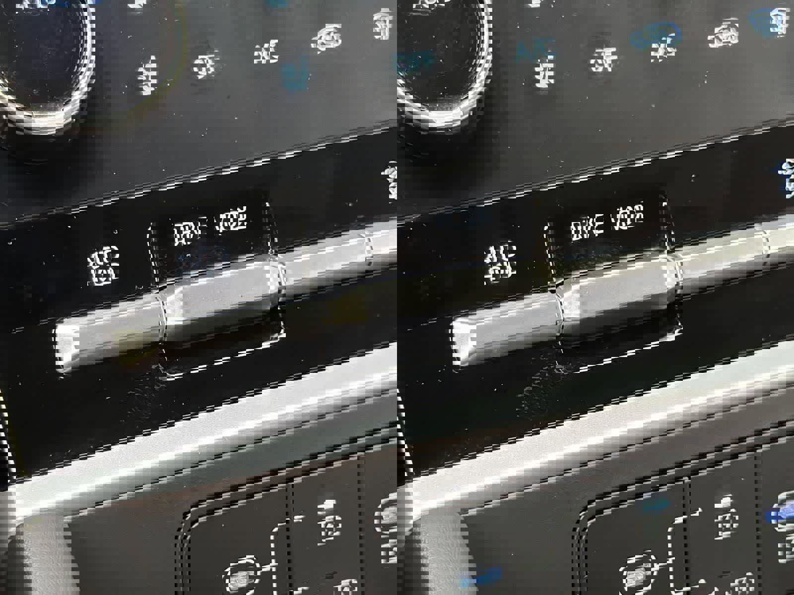 Certified 2025 Hyundai Santa Fe Limited image 19