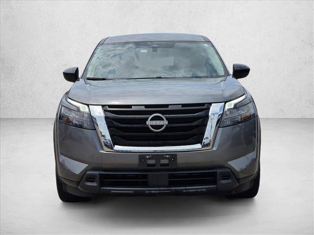 Used 2024 Nissan Pathfinder S FWD video 2
