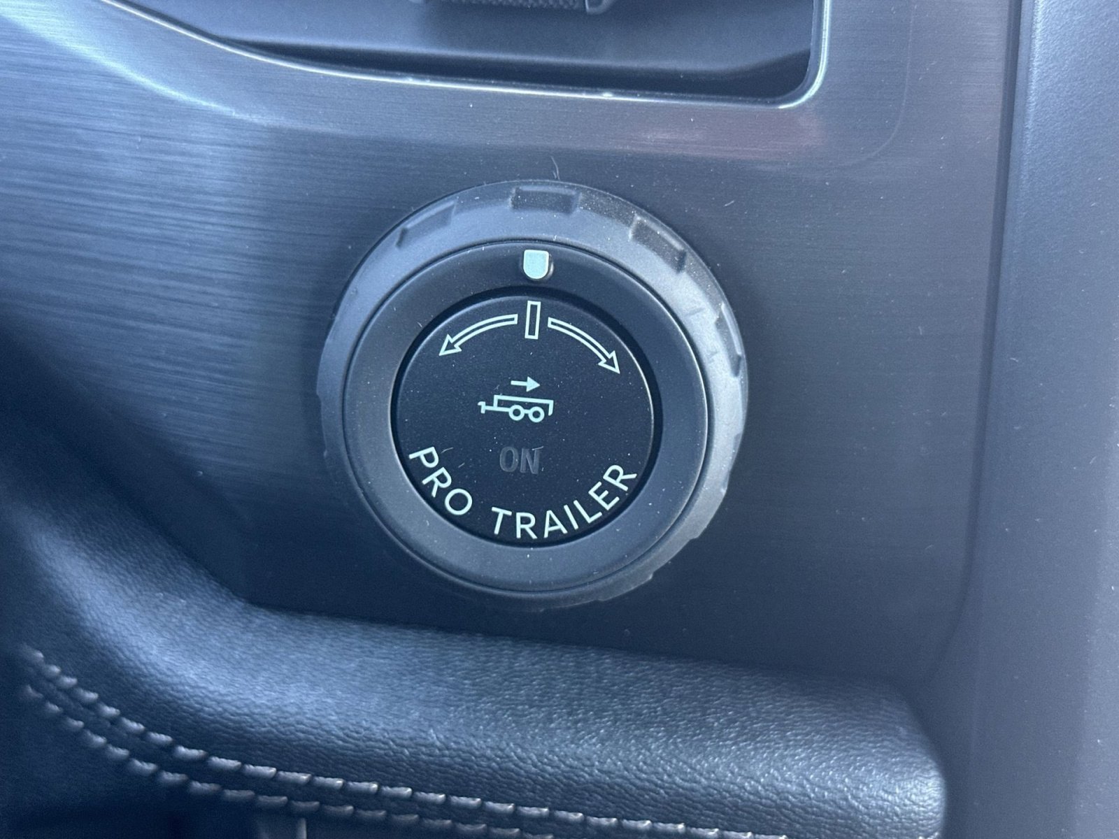 New 2025 Ford F150 Lightning Flash image 30