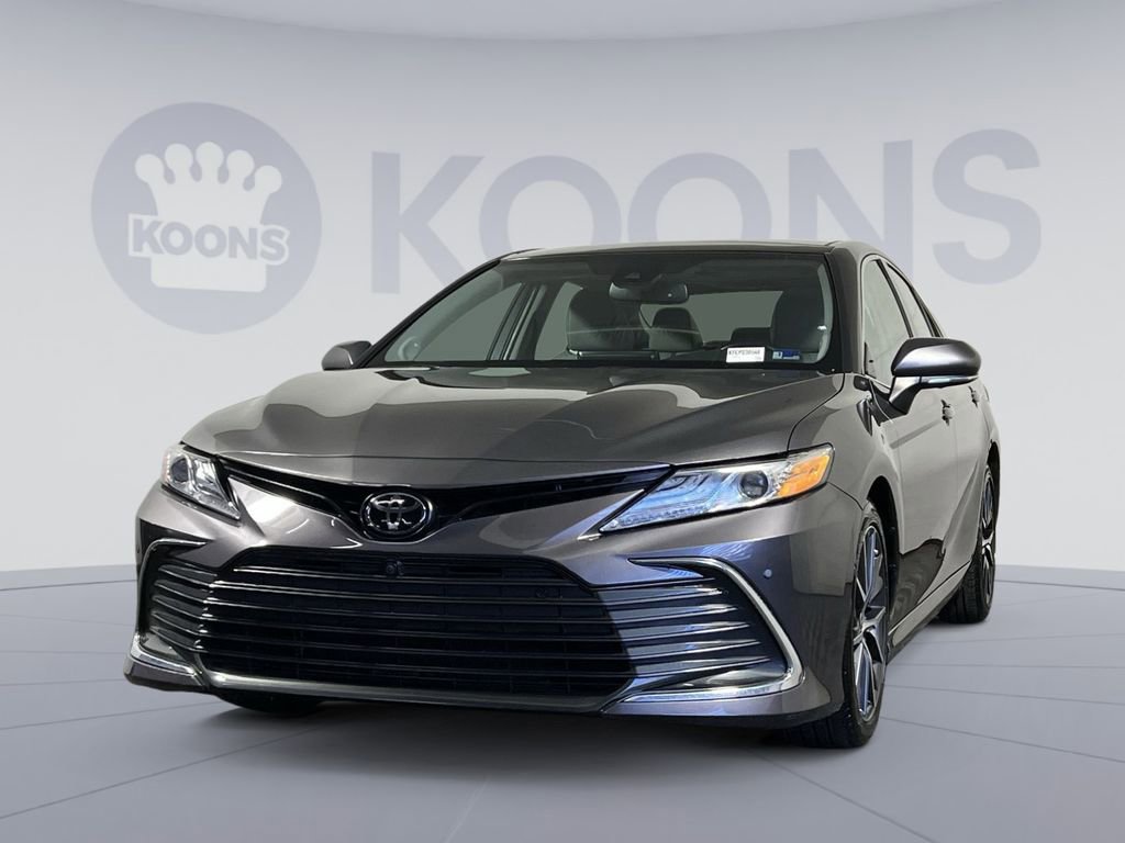 Used 2023 Toyota Camry XLE w/ Navigation Package