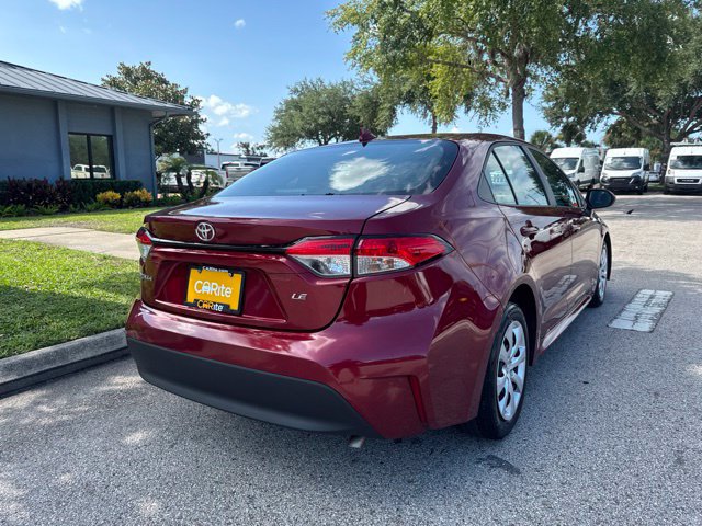 Used 2024 Toyota Corolla LE FWD image 7
