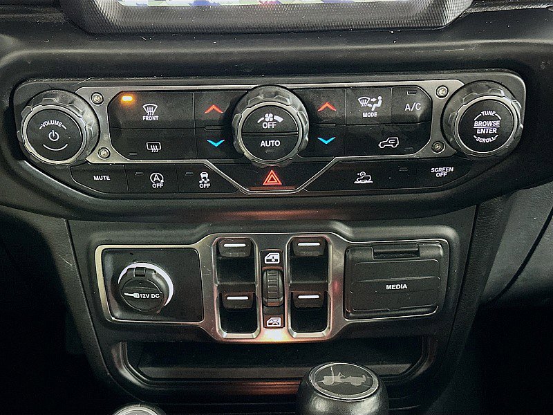 Used 2022 Jeep Wrangler Unlimited Sahara image 17