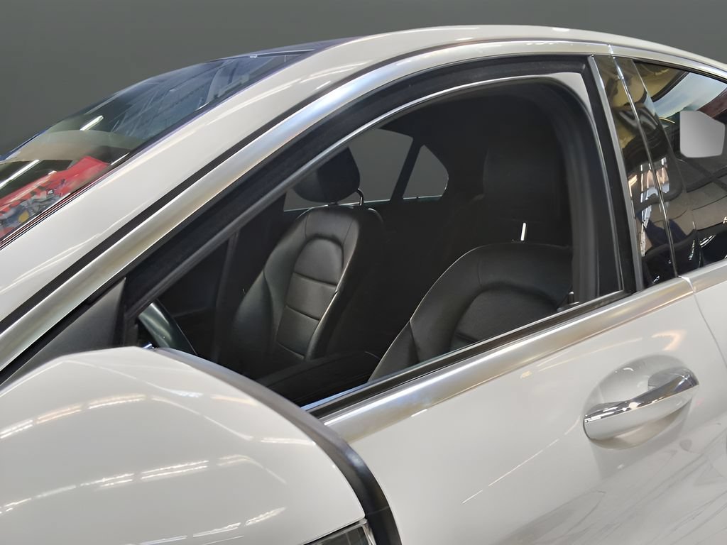 Used 2018 Mercedes-Benz C 300 4MATIC Sedan w/ Premium Package image 28