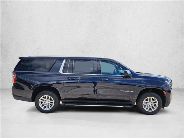 Used 2024 Chevrolet Suburban LT AWD/4WD image 4
