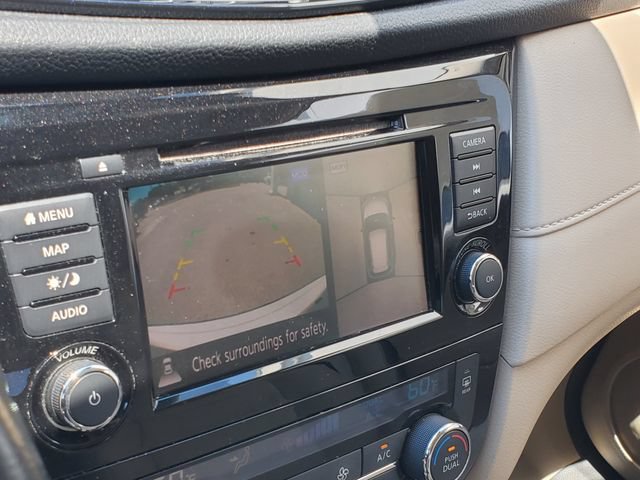 Used 2019 Nissan Rogue SV w/ Premium Package FWD image 15