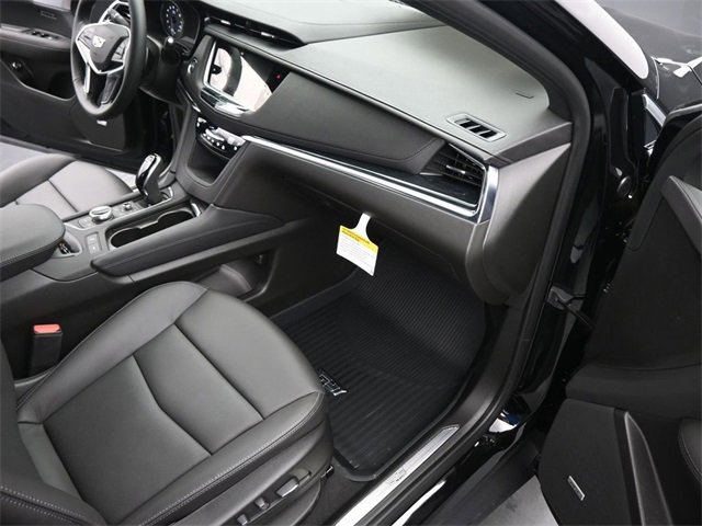 New 2026 Cadillac XT5 Premium Luxury w/ Driver Assist Package image 17