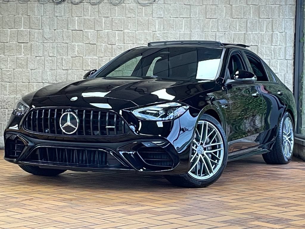 Used 2025 Mercedes-Benz C 36 AMG S image 2