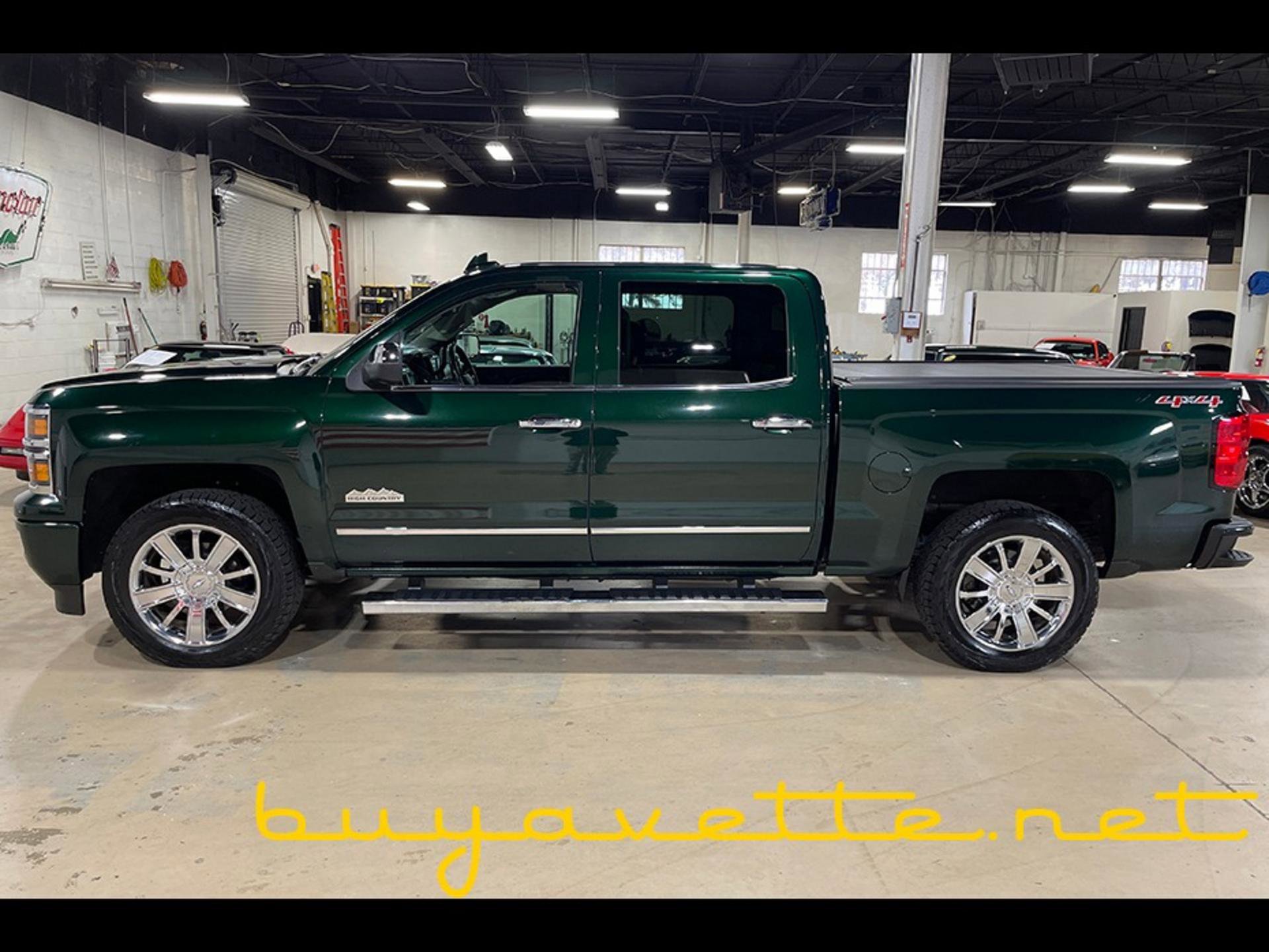 Used 2015 Chevrolet Silverado 1500 High Country w/ High Country Premium Package image 6