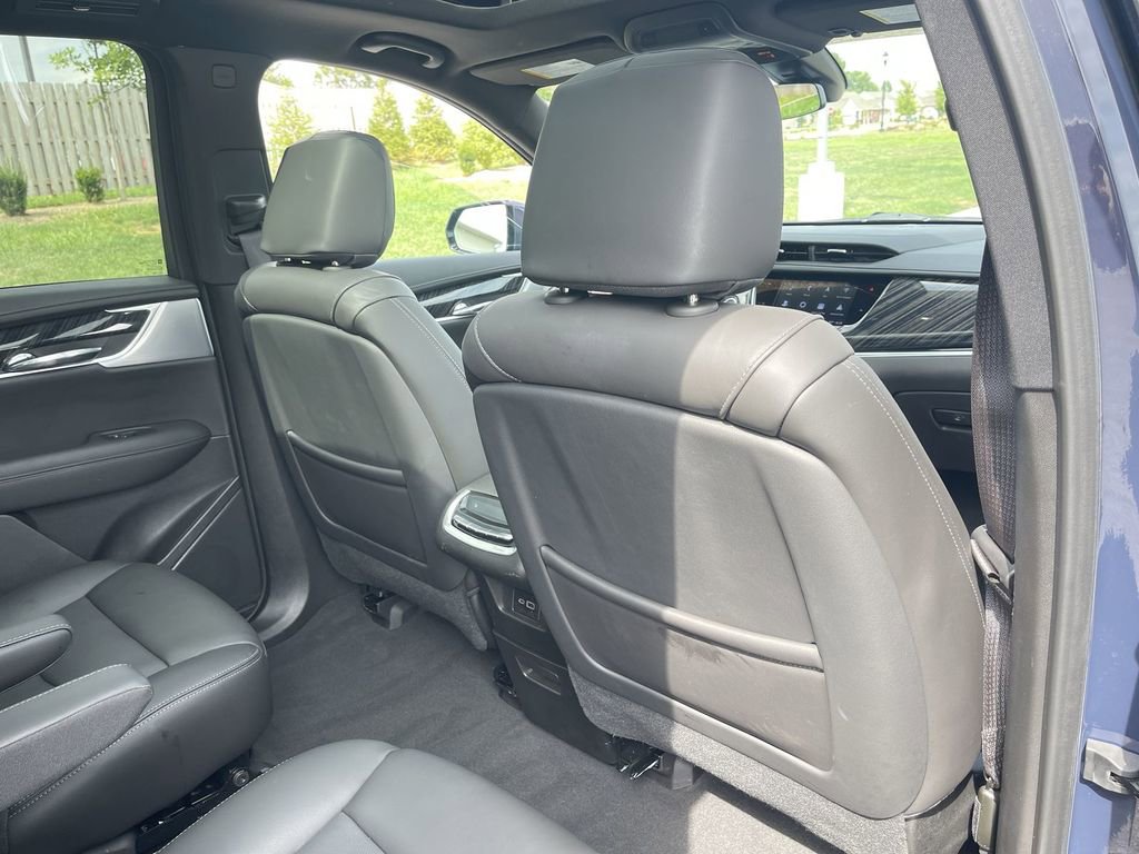Certified 2025 Cadillac XT6 Premium Luxury image 42