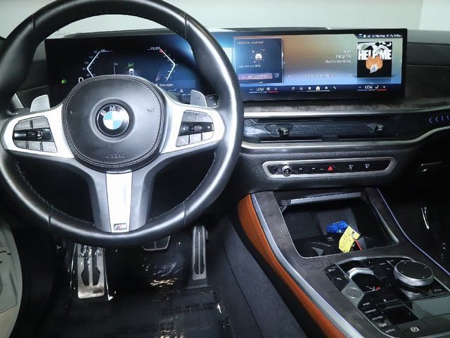 Used 2024 BMW X5 xDrive40i w/ M Sport Package AWD/4WD image 30