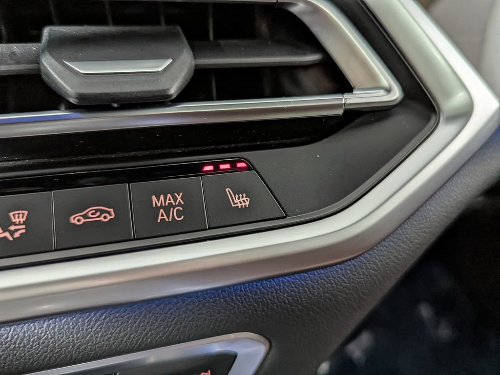 Certified 2022 BMW X5 xDrive45e w/ Parking Assistance Package image 21