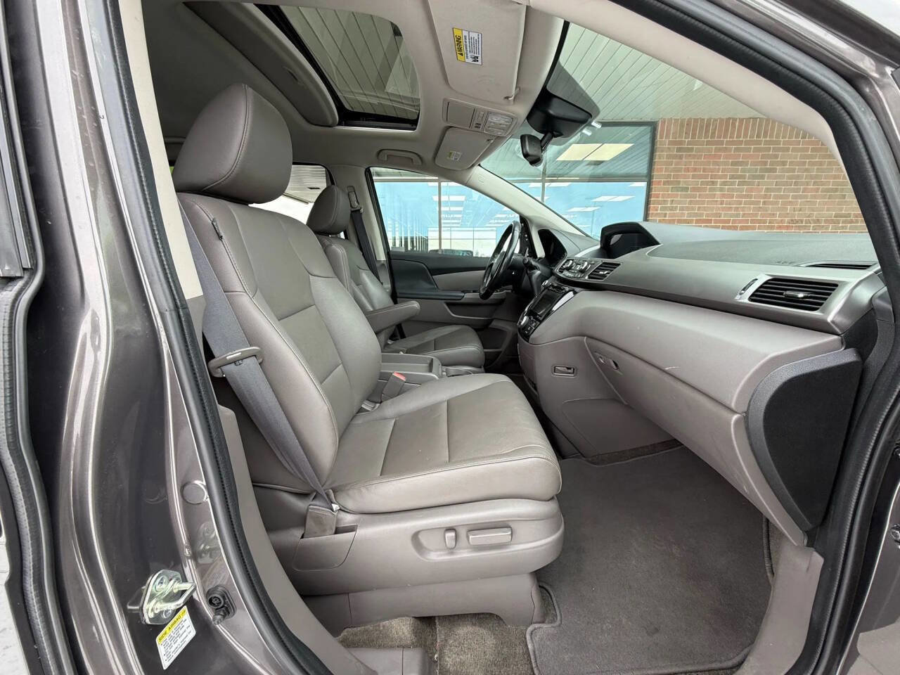 Used 2016 Honda Odyssey EX-L image 16