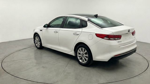 Used 2016 Kia Optima EX w/ Premium Package image 7