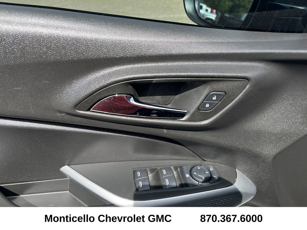 Used 2025 Chevrolet Trax LS FWD image 10