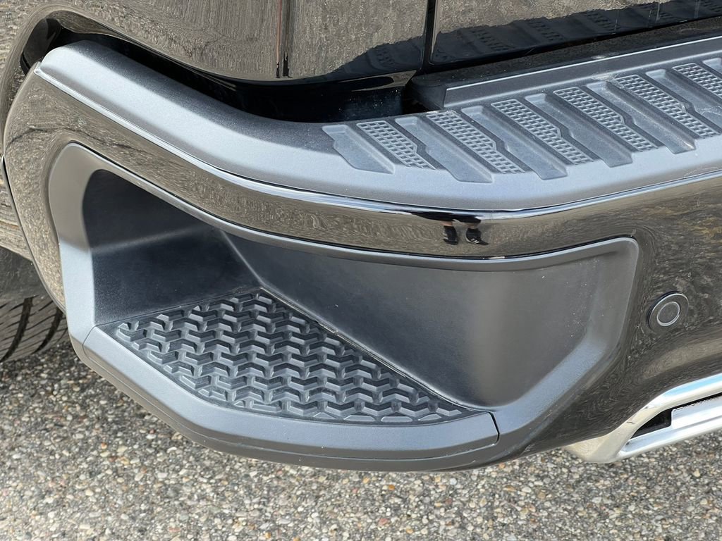 Certified 2025 GMC Sierra 1500 Denali w/ Denali Reserve Package image 11