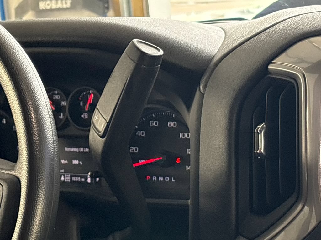 Used 2025 Chevrolet Silverado 1500 Custom Trail Boss w/ Dark Appearance Package AWD/4WD image 26