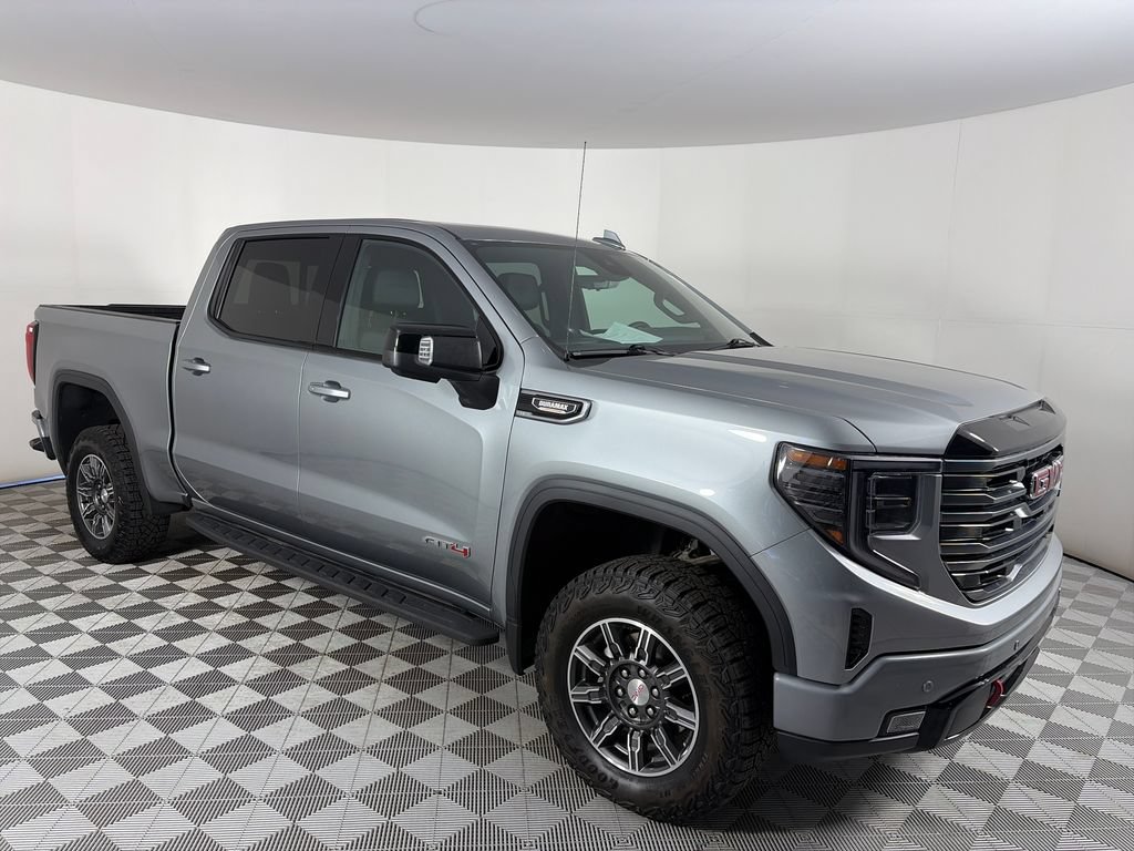 Used 2025 GMC Sierra 1500 AT4 w/ Technology Package AWD/4WD image 1