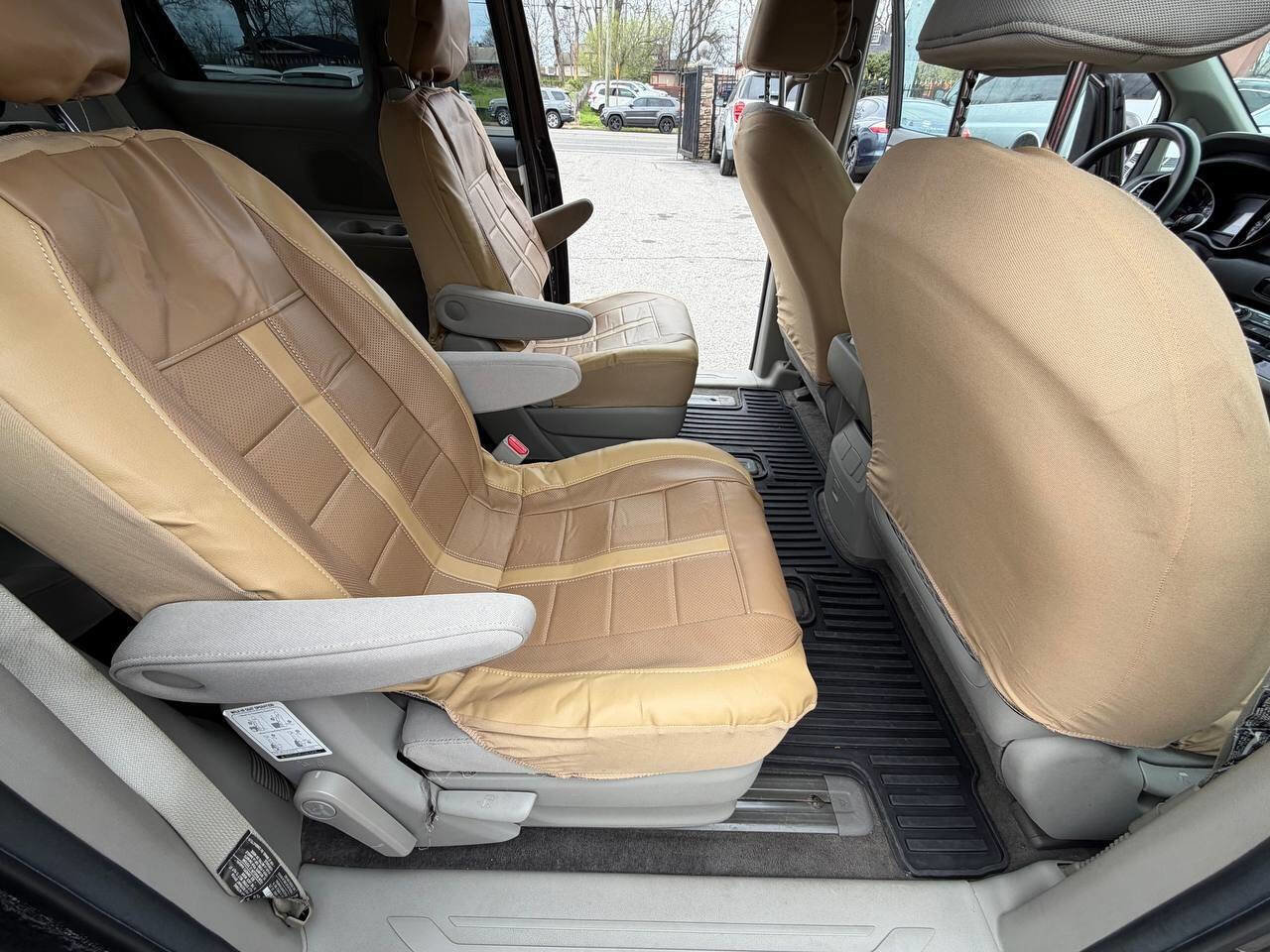 Used 2015 Kia Sedona LX FWD image 14