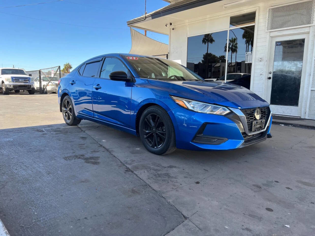 Used 2021 Nissan Sentra SV FWD image 1