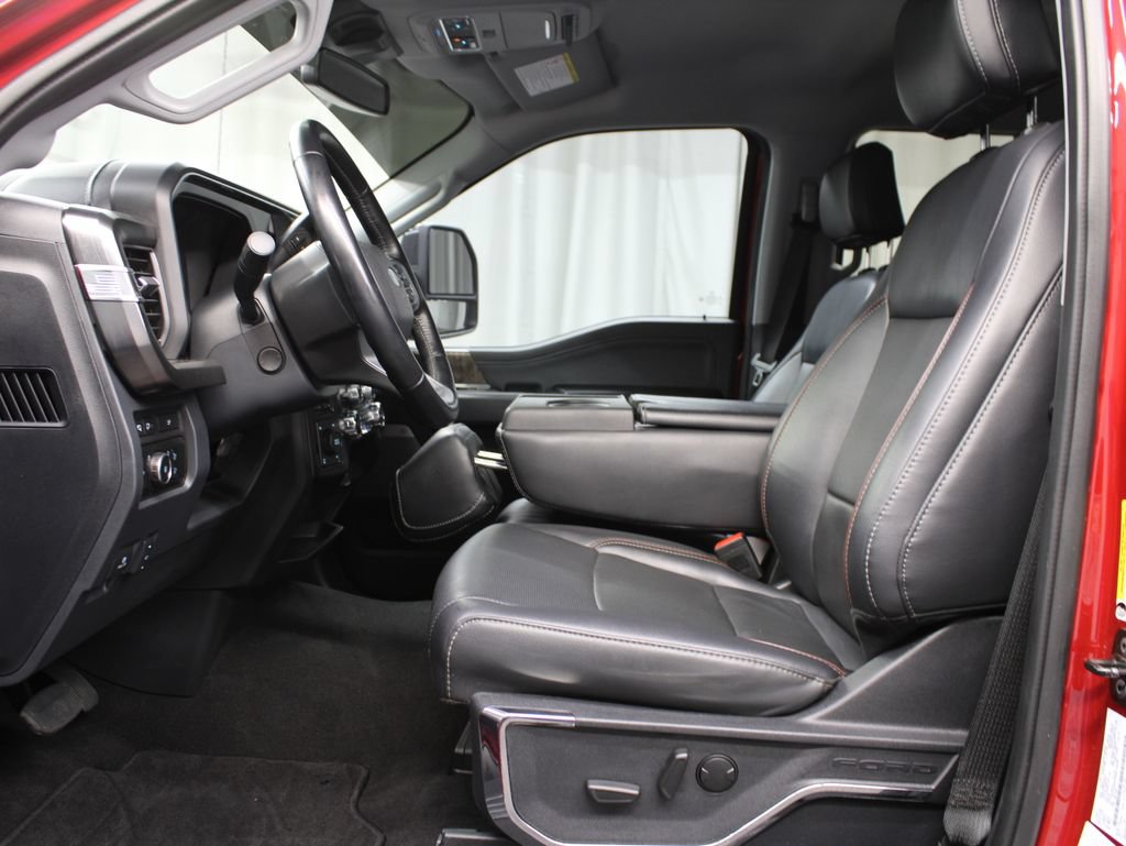 Used 2024 Ford F250 Lariat w/ Sport Appearance Package AWD/4WD image 12