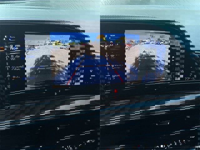 Used 2022 Cadillac Escalade Premium Luxury Platinum image 18