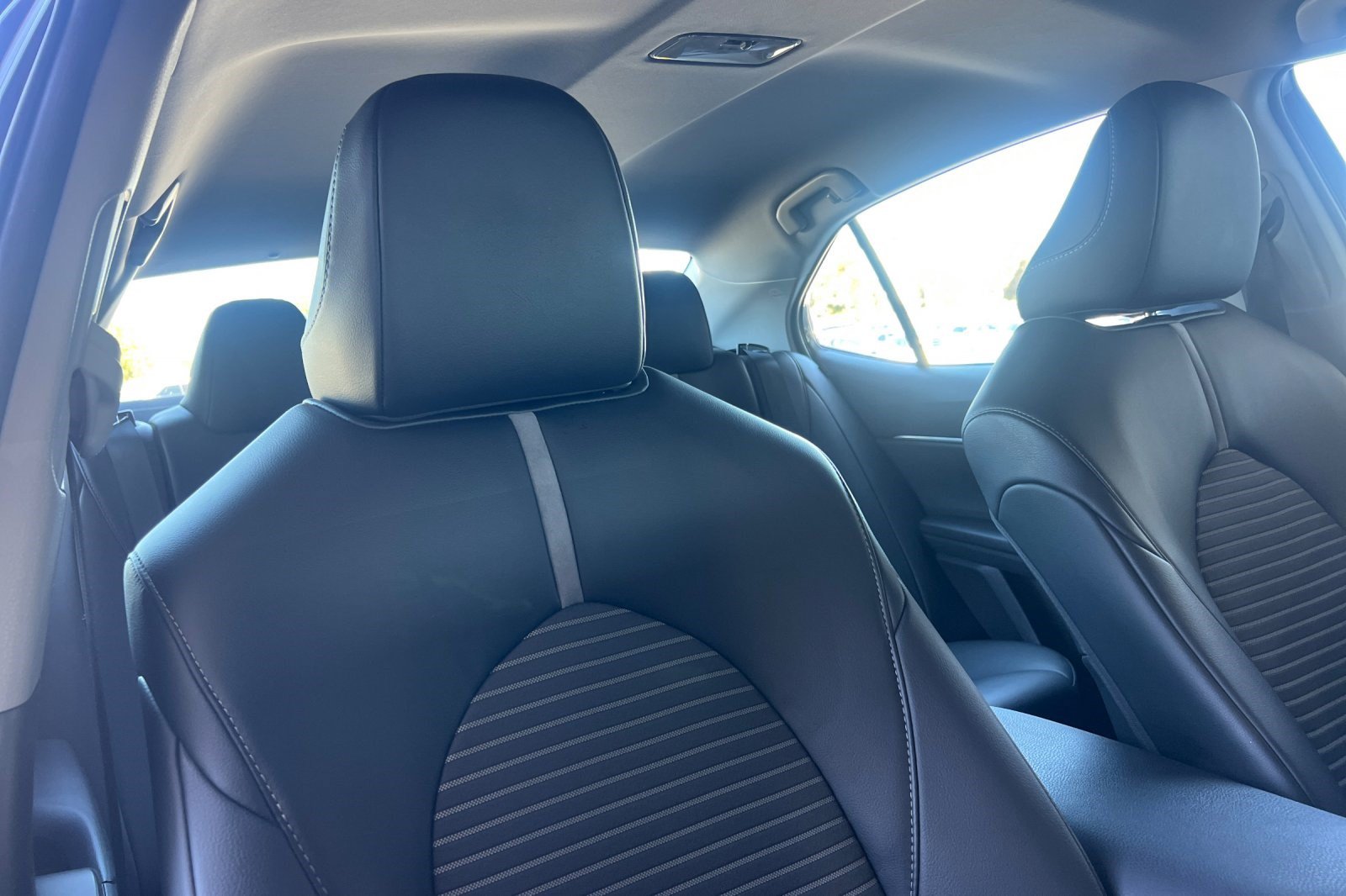 Used 2023 Toyota Camry SE FWD image 31