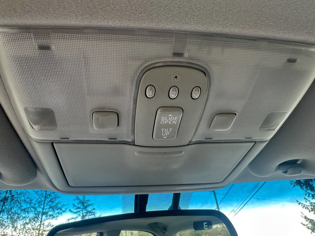 Used 2004 Lexus ES 330 image 16