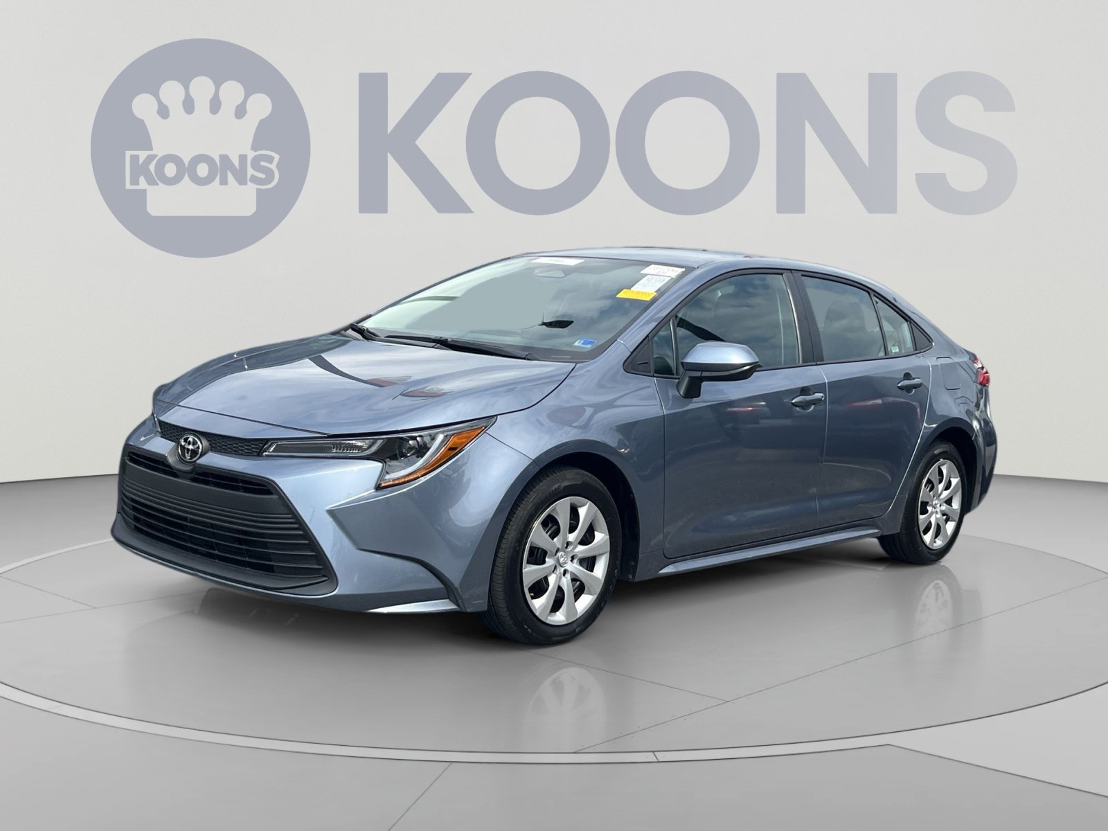 Used 2026 Toyota Corolla LE FWD image 1
