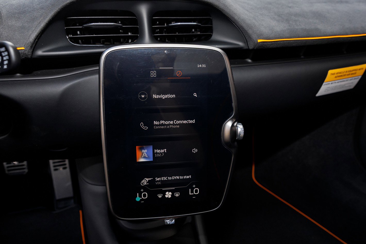 New 2026 McLaren Artura image 34