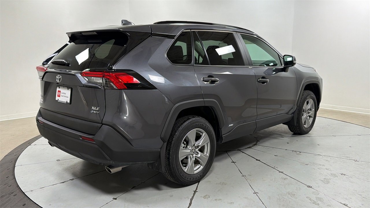 Certified 2025 Toyota RAV4 XLE image 5
