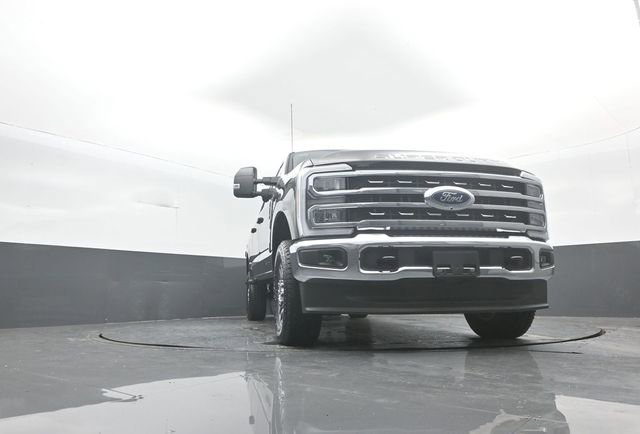 New 2026 Ford F250 Lariat w/ FX4 Off-Road Package image 27
