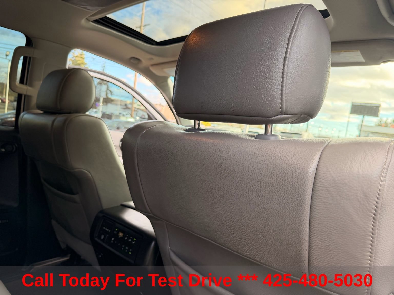 Used 2020 Toyota Sequoia Limited w/ Safety & Convenience Package AWD/4WD image 42