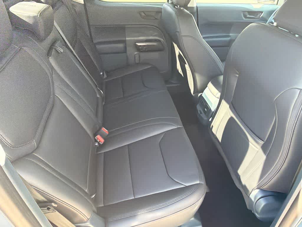New 2026 Ford Maverick Lariat w/ Black Appearance Package AWD/4WD image 13