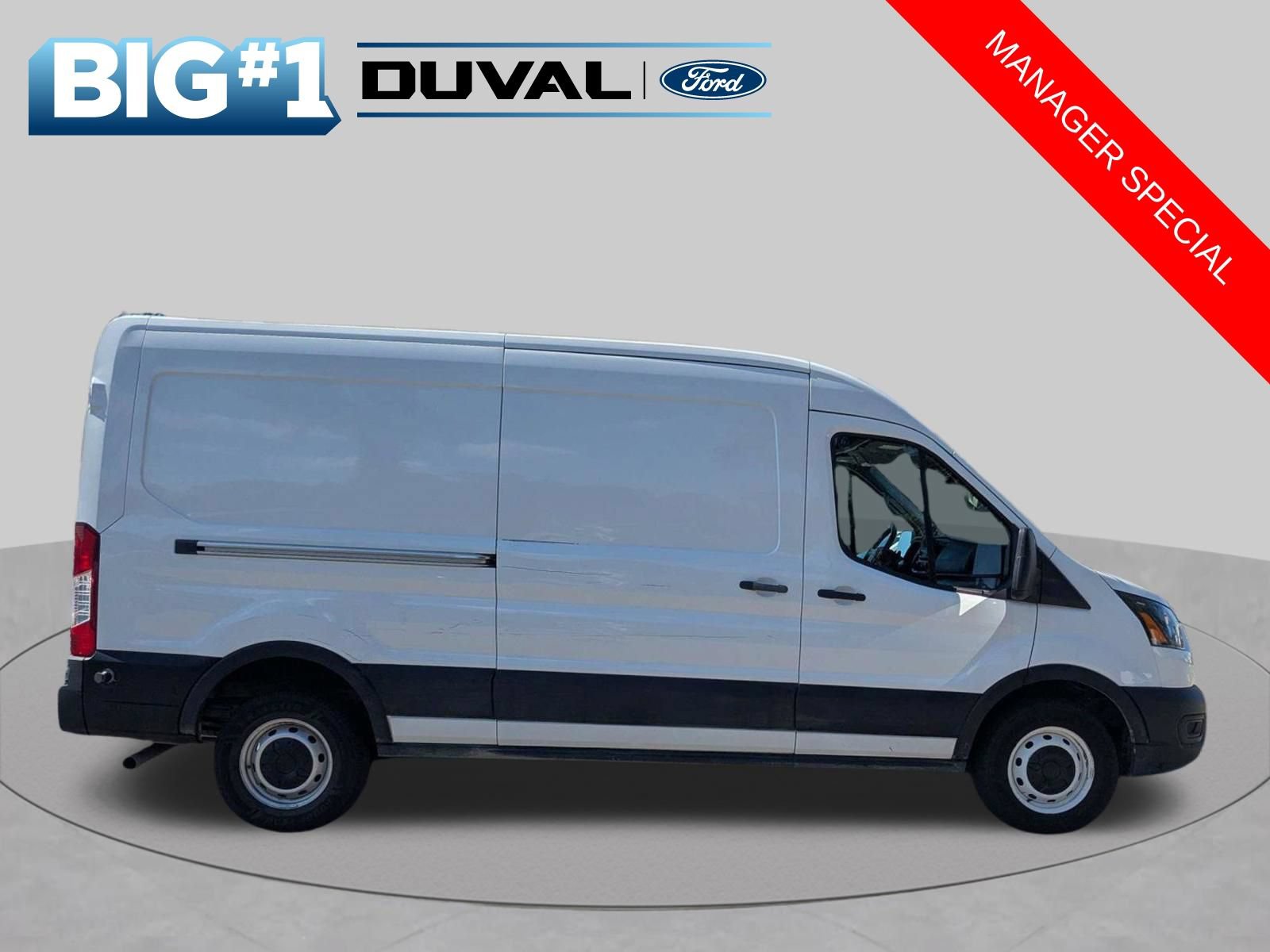 Used 2024 Ford Transit 250 148 Medium Roof RWD image 3