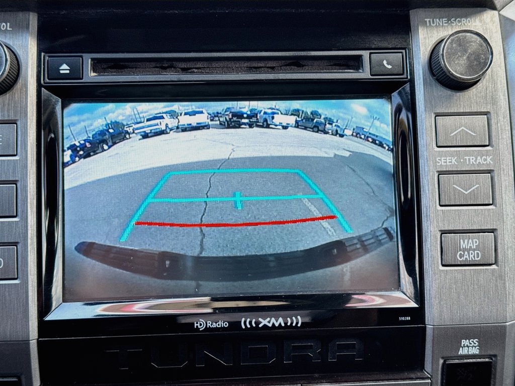 Used 2018 Toyota Tundra SR5 w/ SR5 Upgrade Package AWD/4WD image 13