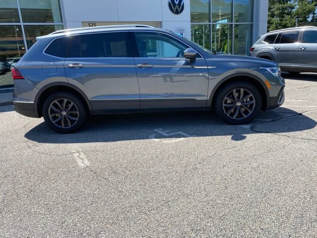 Certified 2023 Volkswagen Tiguan SE AWD/4WD image 2