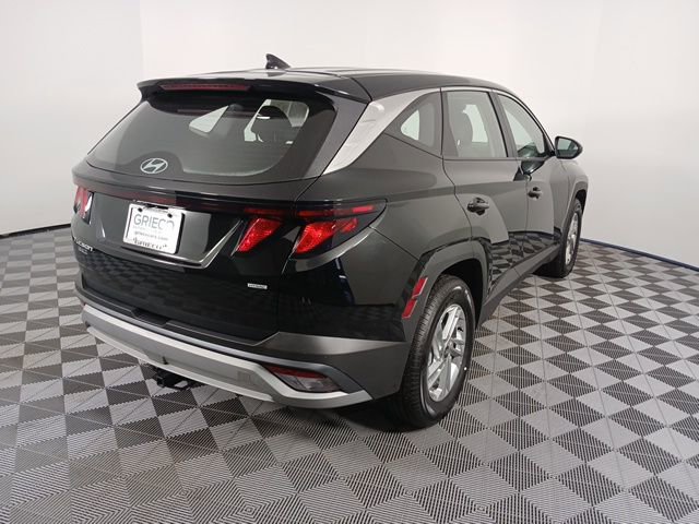 Used 2025 Hyundai Tucson SE image 7