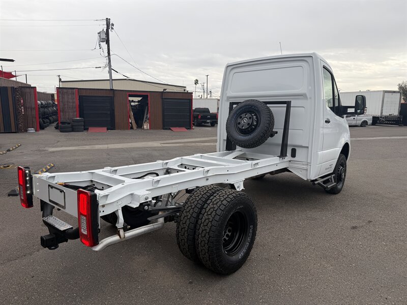Used 2023 Mercedes-Benz Sprinter 3500 image 6