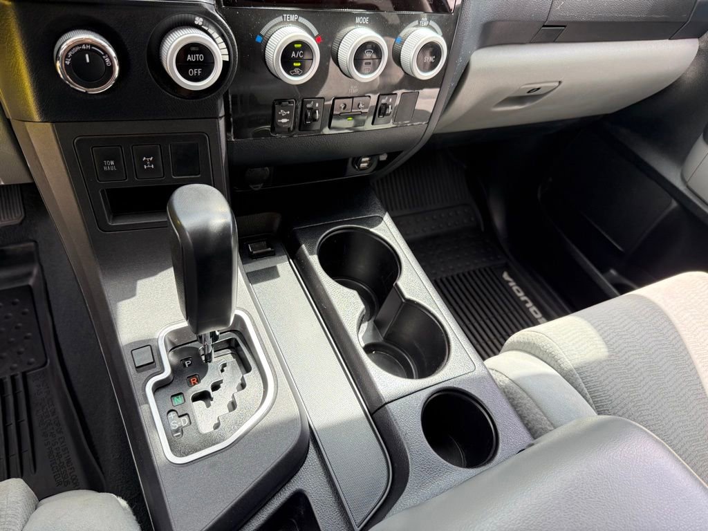 Used 2019 Toyota Sequoia SR5 AWD/4WD image 23