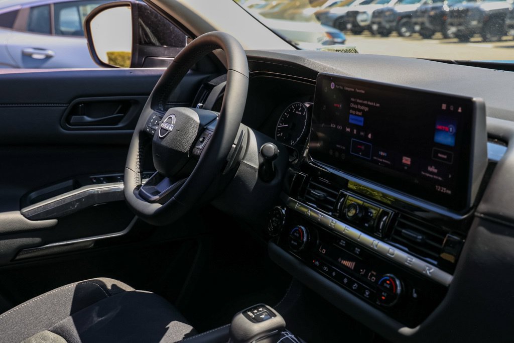 New 2026 Nissan Pathfinder SV FWD image 21
