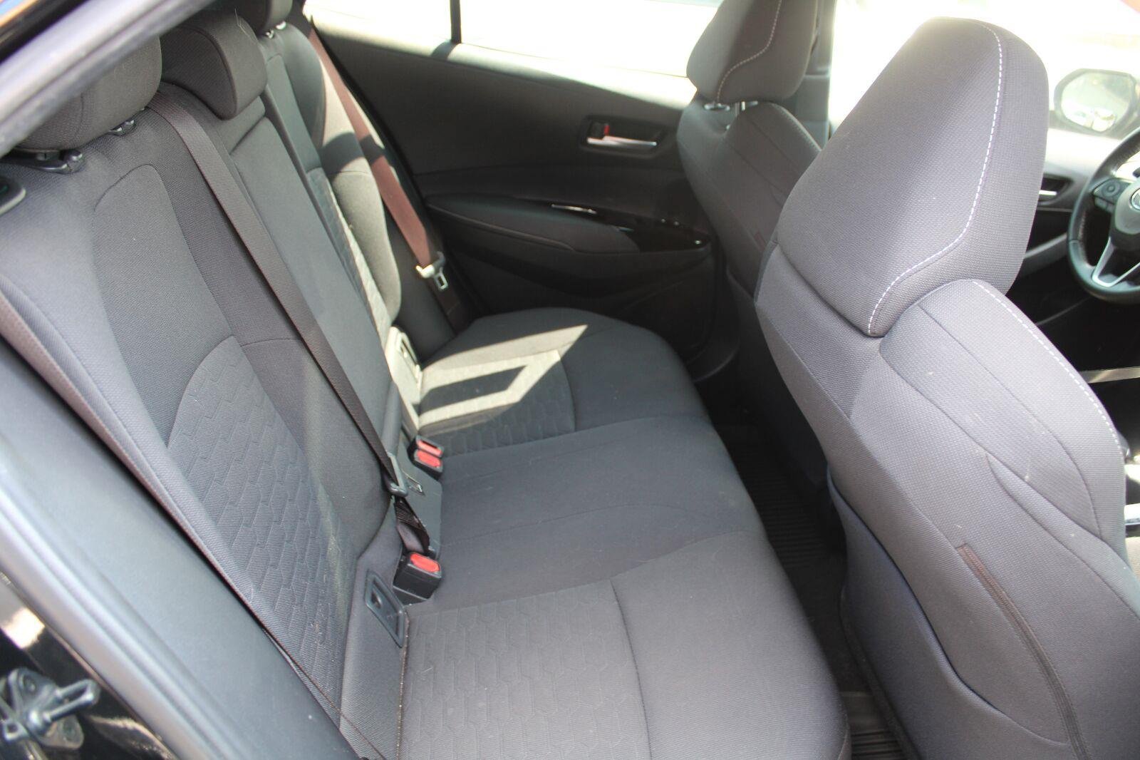 Used 2020 Toyota Corolla SE FWD image 5