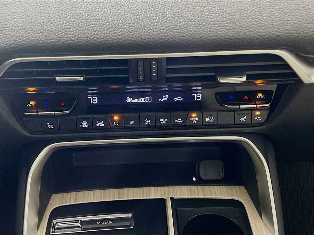 Certified 2025 MAZDA CX-90 Plug-In Hybrid w/Premium Sport image 22