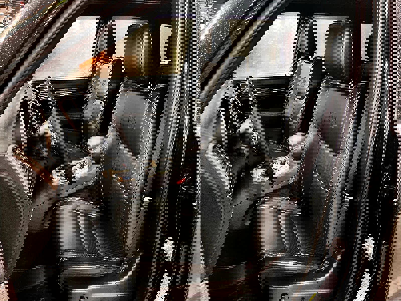 Used 2017 Jeep Grand Cherokee Overland image 10