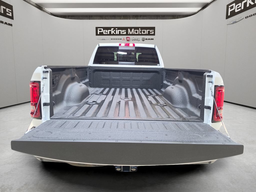New 2026 RAM 3500 Tradesman AWD/4WD image 23