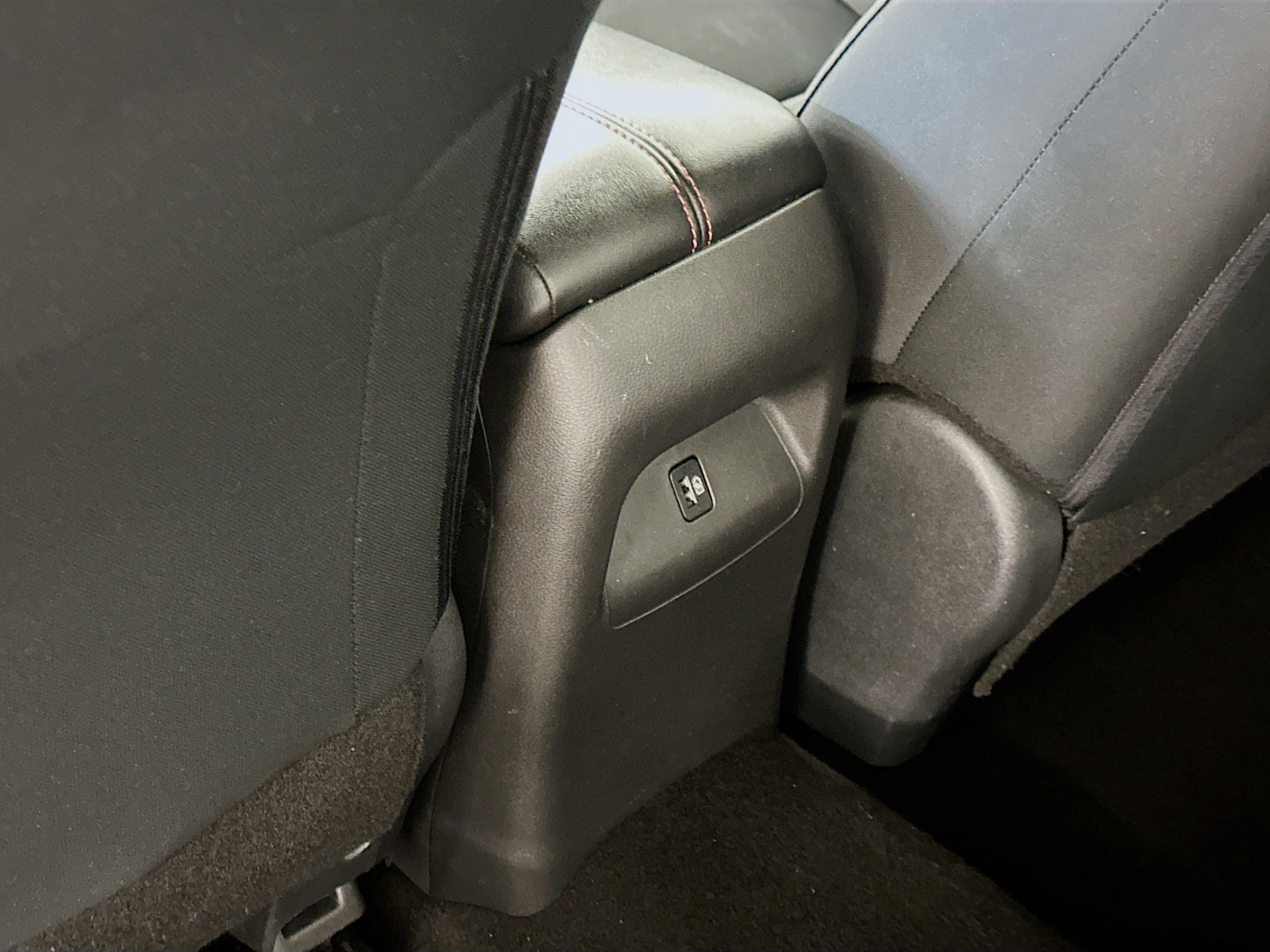 Used 2024 Nissan Sentra SR FWD image 27
