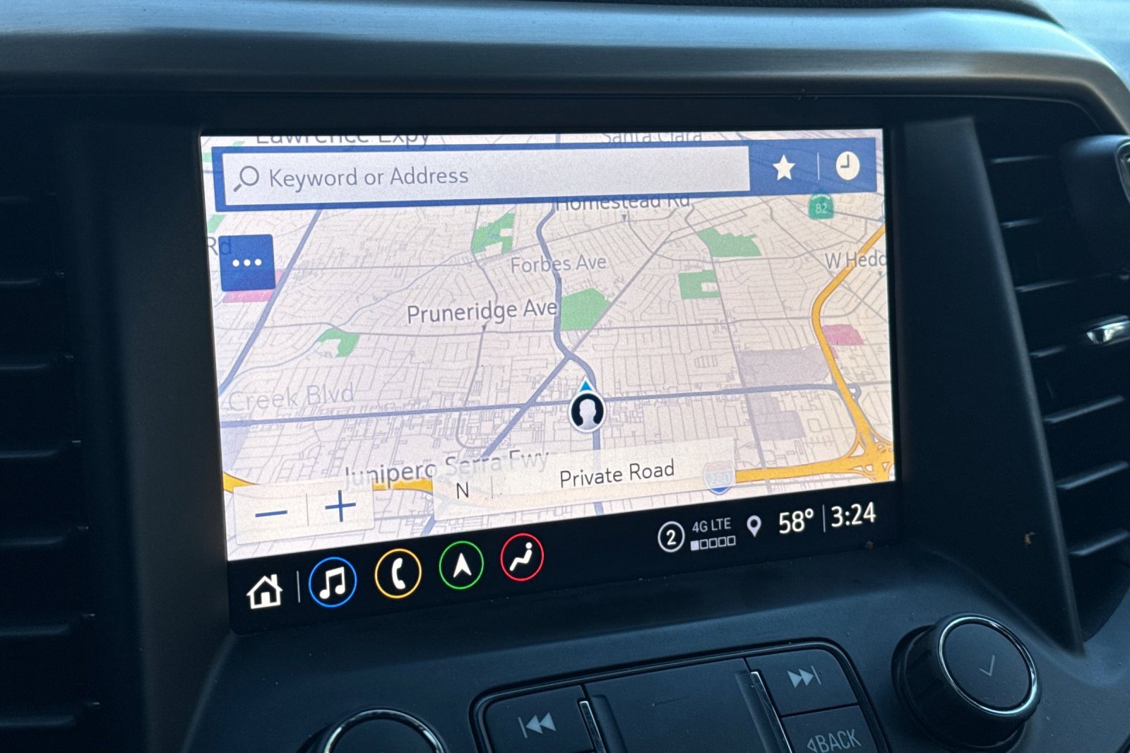 Used 2023 GMC Acadia Denali w/ Black Diamond Edition image 41