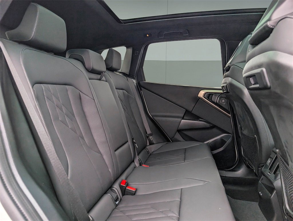 Used 2025 BMW X3 xDrive30i w/ Convenience Package image 19