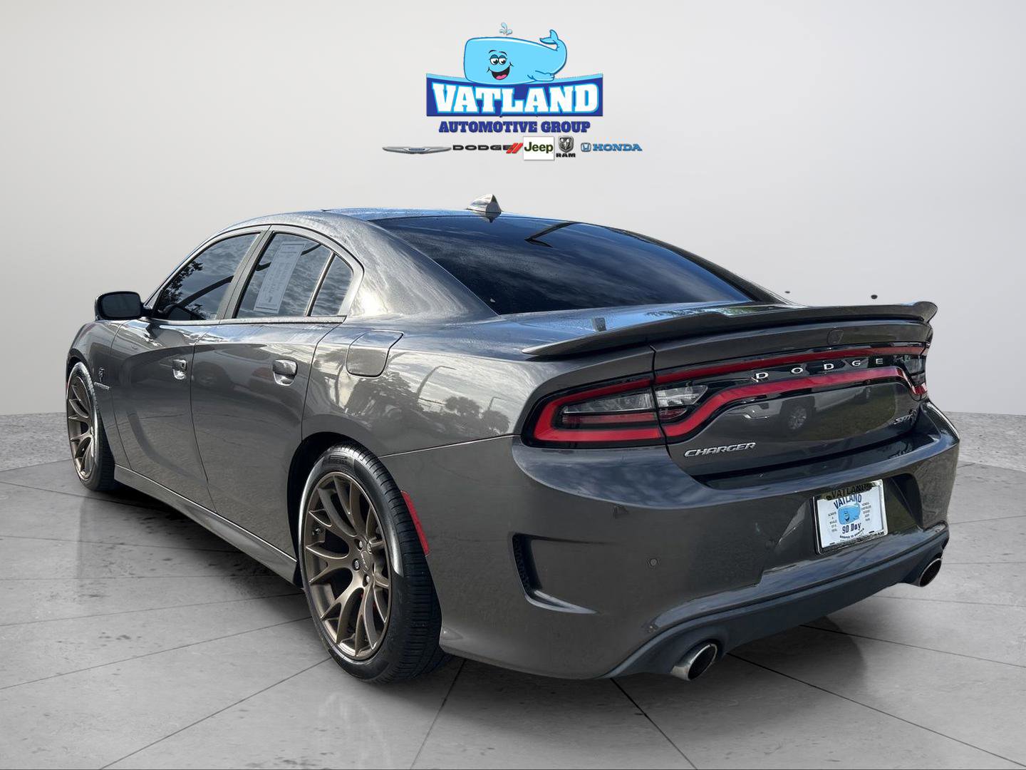 Used 2015 Dodge Charger SRT Hellcat w/ Harman/Kardon Audio Group image 3