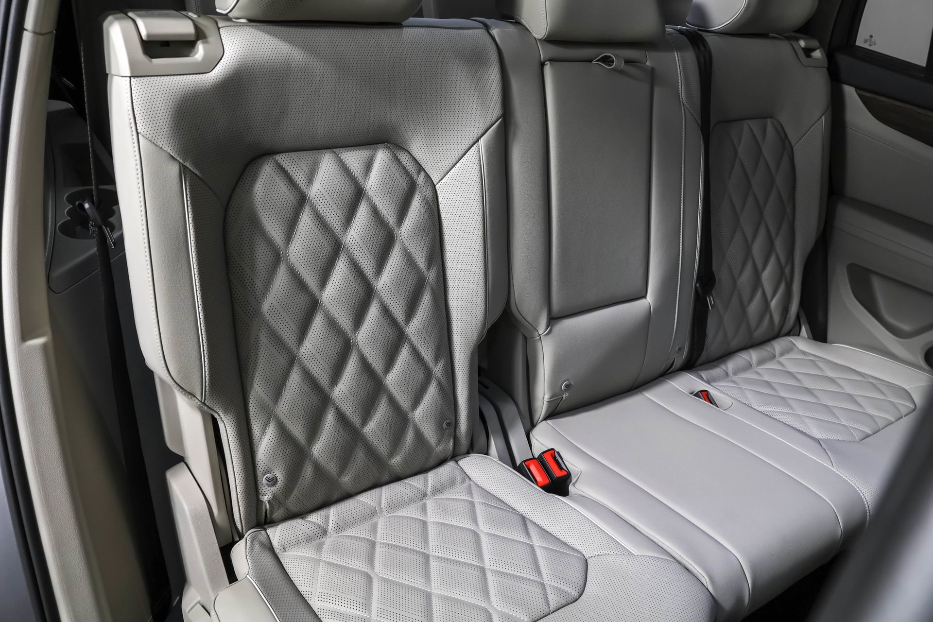 New 2026 Volkswagen Atlas SEL Premium R-Line image 42